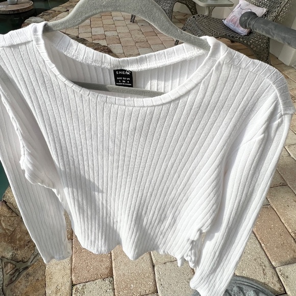 Long-Sleeve Cream Top - Picture 5 of 15